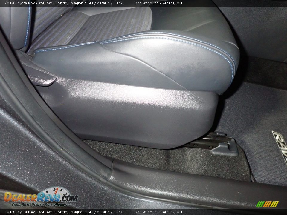 2019 Toyota RAV4 XSE AWD Hybrid Magnetic Gray Metallic / Black Photo #25