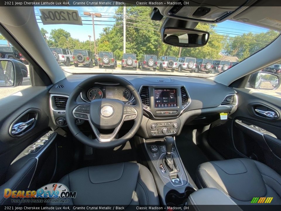 Front Seat of 2021 Jeep Cherokee Latitude Lux 4x4 Photo #4