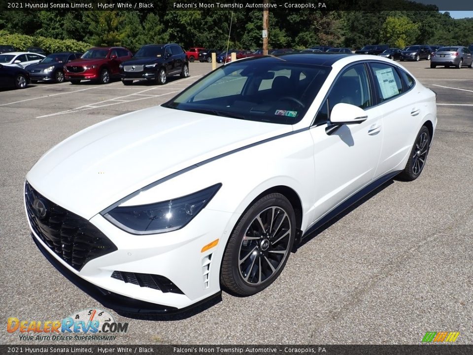 Front 3/4 View of 2021 Hyundai Sonata Limited Photo #5