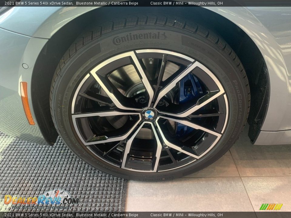 2021 BMW 5 Series 540i xDrive Sedan Wheel Photo #5