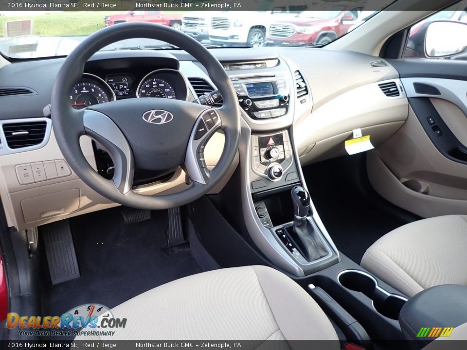 2016 Hyundai Elantra SE Red / Beige Photo #18