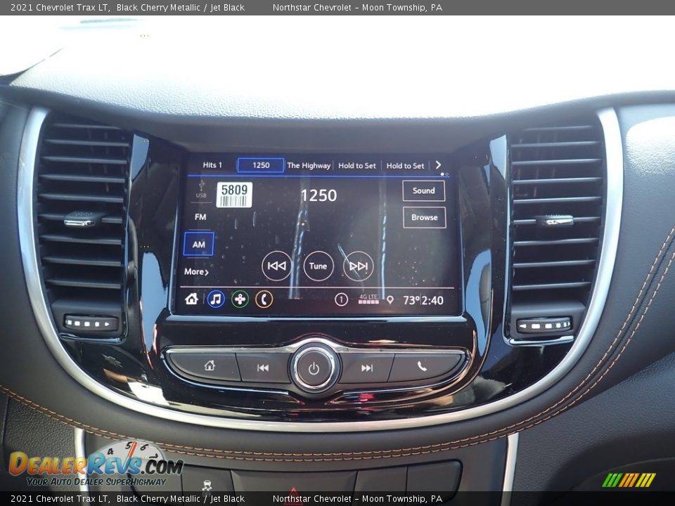2021 Chevrolet Trax LT Black Cherry Metallic / Jet Black Photo #16