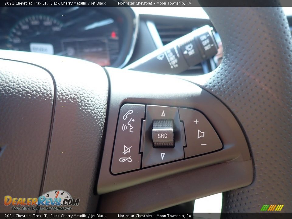2021 Chevrolet Trax LT Black Cherry Metallic / Jet Black Photo #17