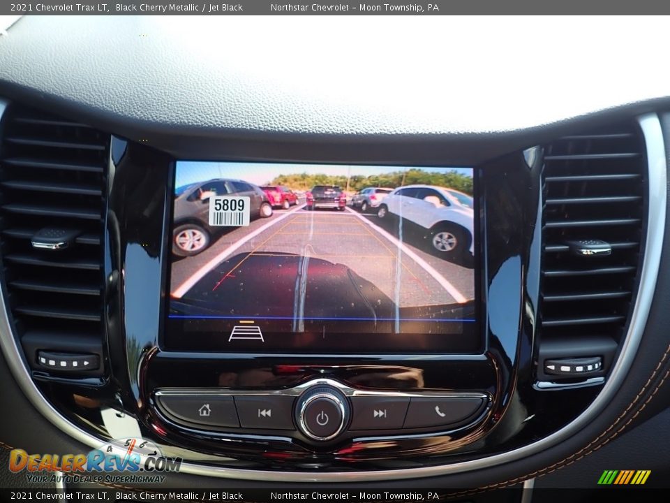 2021 Chevrolet Trax LT Black Cherry Metallic / Jet Black Photo #20