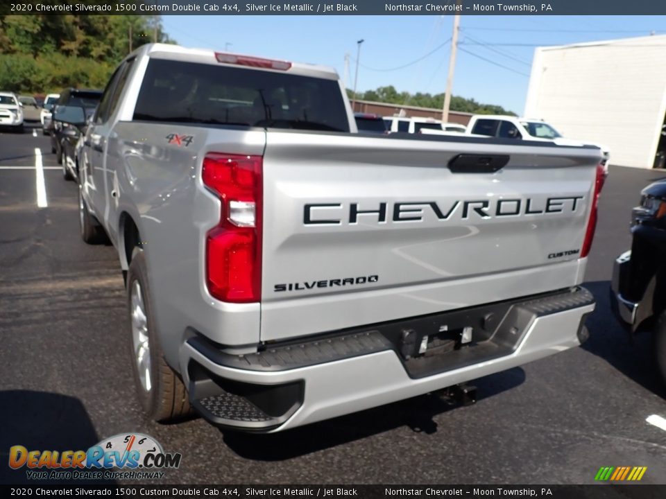 2020 Chevrolet Silverado 1500 Custom Double Cab 4x4 Silver Ice Metallic / Jet Black Photo #3