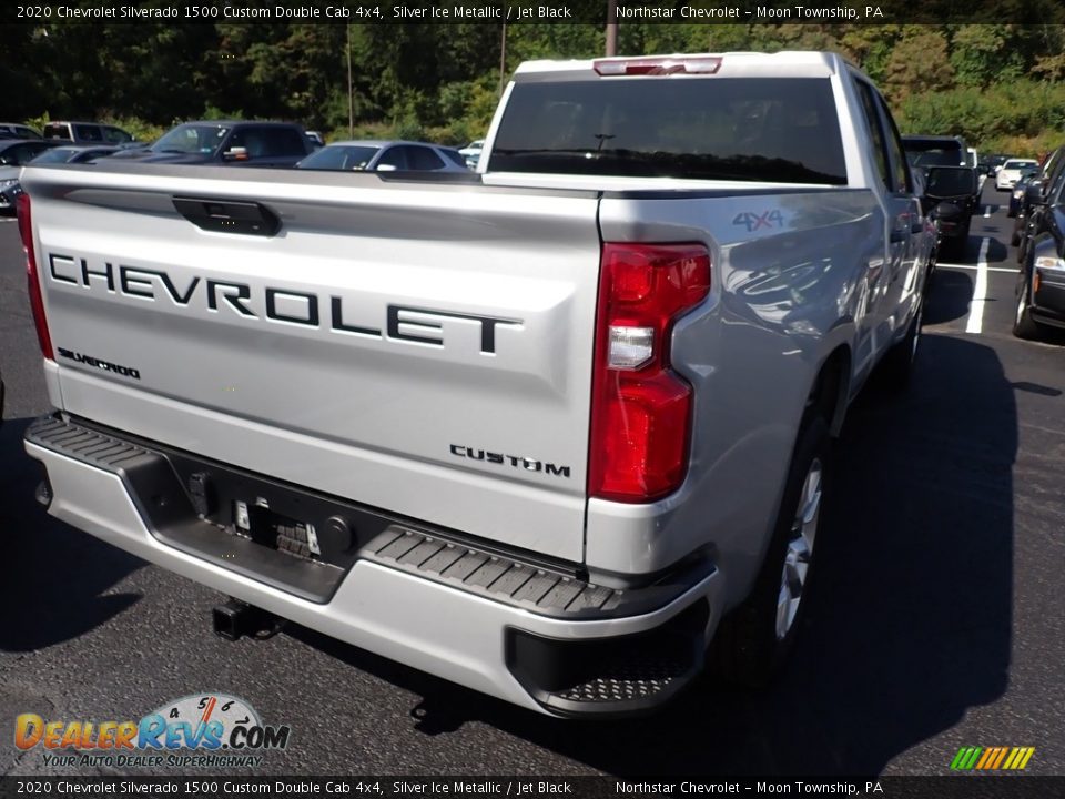 2020 Chevrolet Silverado 1500 Custom Double Cab 4x4 Silver Ice Metallic / Jet Black Photo #5