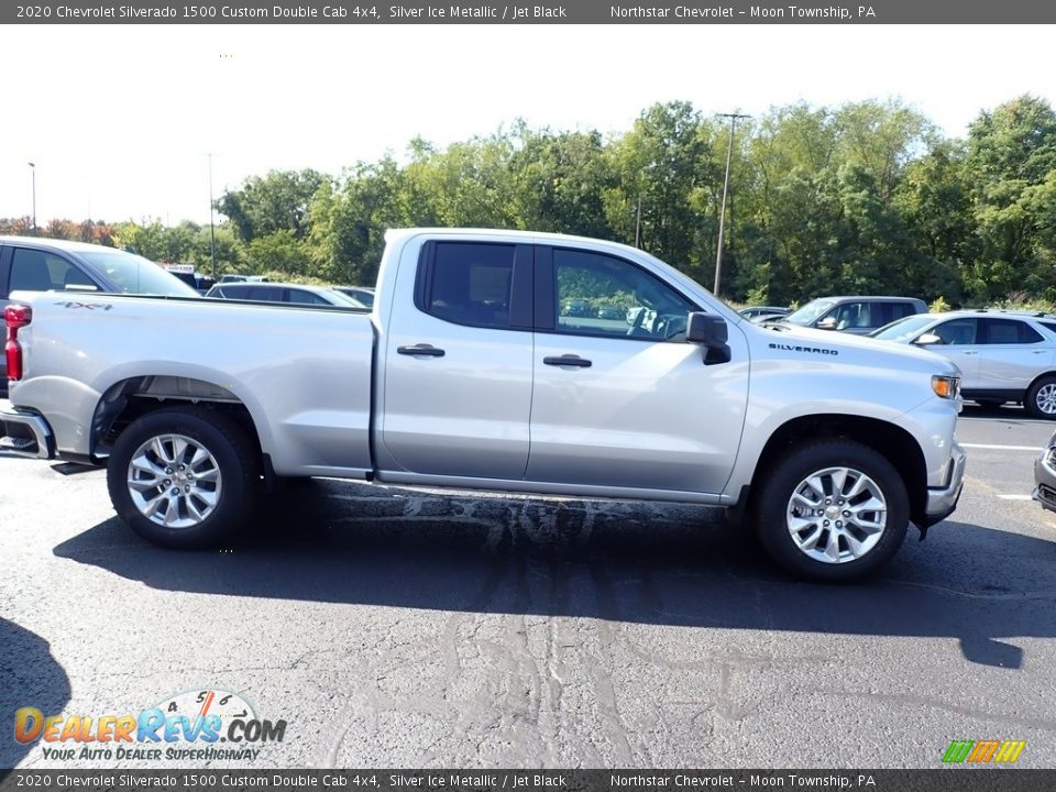 2020 Chevrolet Silverado 1500 Custom Double Cab 4x4 Silver Ice Metallic / Jet Black Photo #6