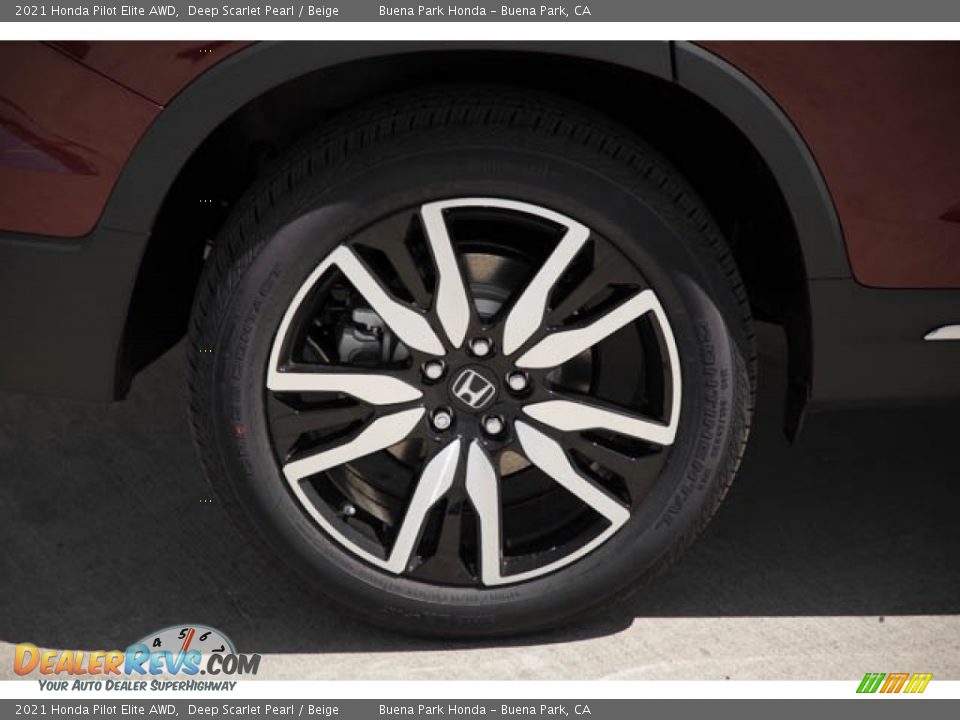 2021 Honda Pilot Elite AWD Deep Scarlet Pearl / Beige Photo #10