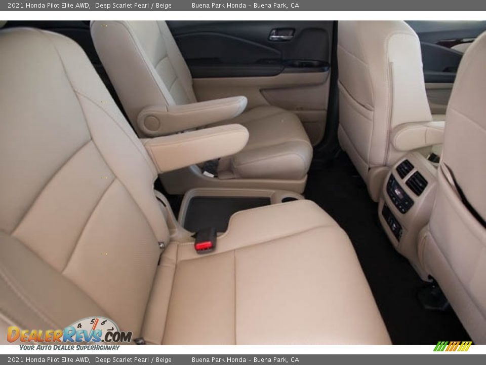 2021 Honda Pilot Elite AWD Deep Scarlet Pearl / Beige Photo #31