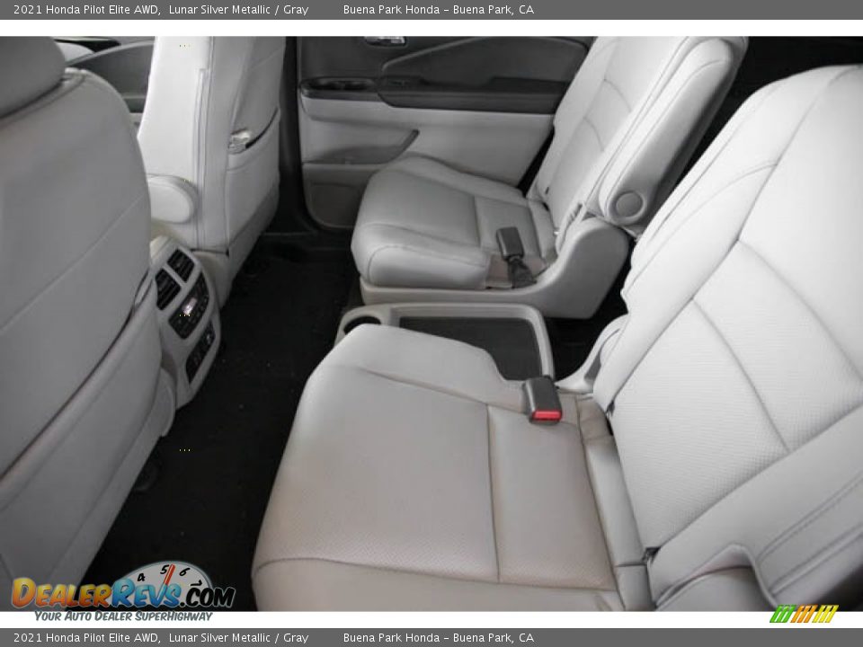 2021 Honda Pilot Elite AWD Lunar Silver Metallic / Gray Photo #16
