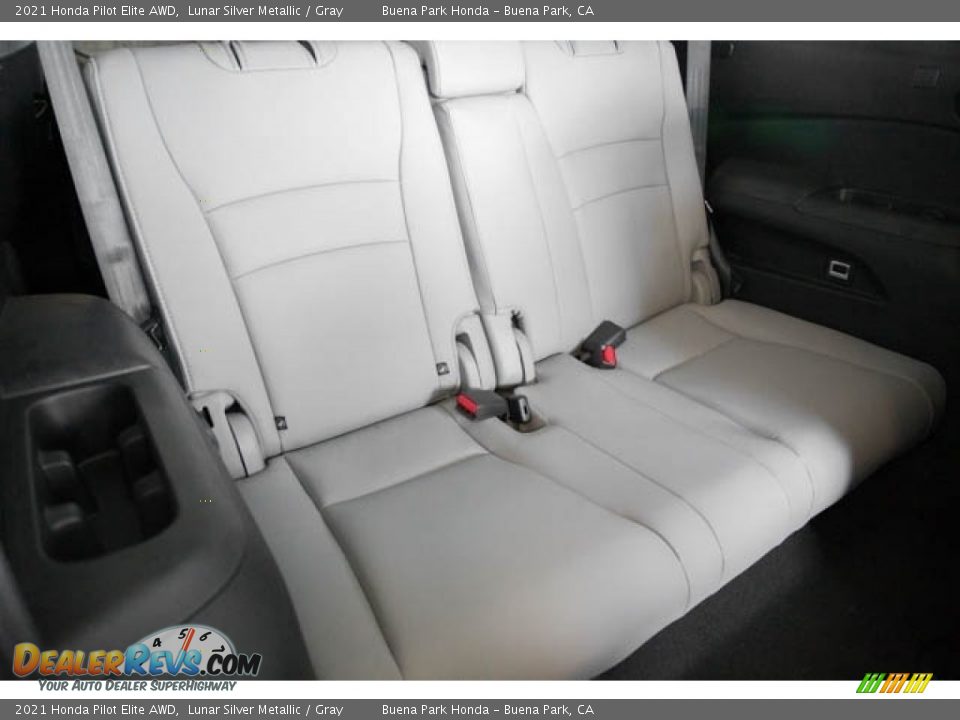 2021 Honda Pilot Elite AWD Lunar Silver Metallic / Gray Photo #31