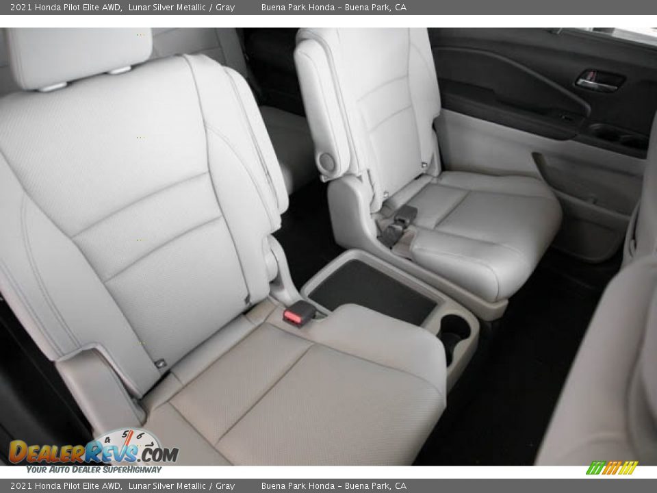 2021 Honda Pilot Elite AWD Lunar Silver Metallic / Gray Photo #33