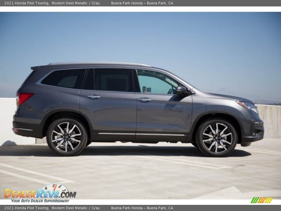 2021 Honda Pilot Touring Modern Steel Metallic / Gray Photo #8