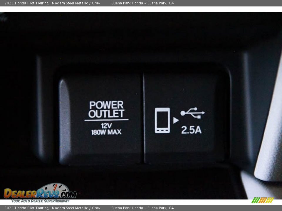 2021 Honda Pilot Touring Modern Steel Metallic / Gray Photo #22
