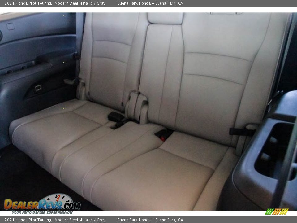 2021 Honda Pilot Touring Modern Steel Metallic / Gray Photo #27
