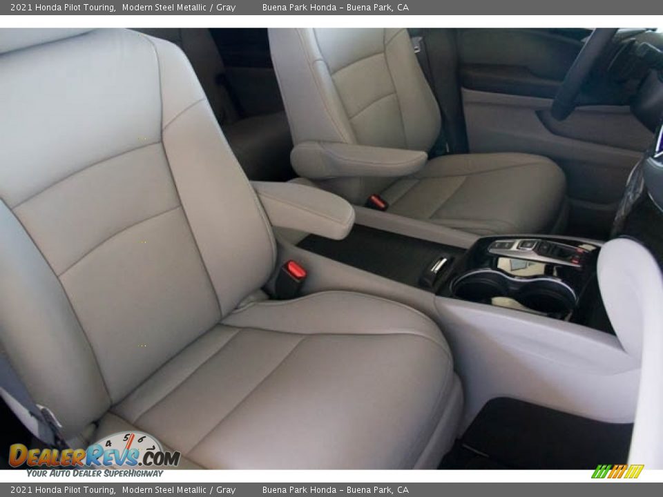 2021 Honda Pilot Touring Modern Steel Metallic / Gray Photo #33