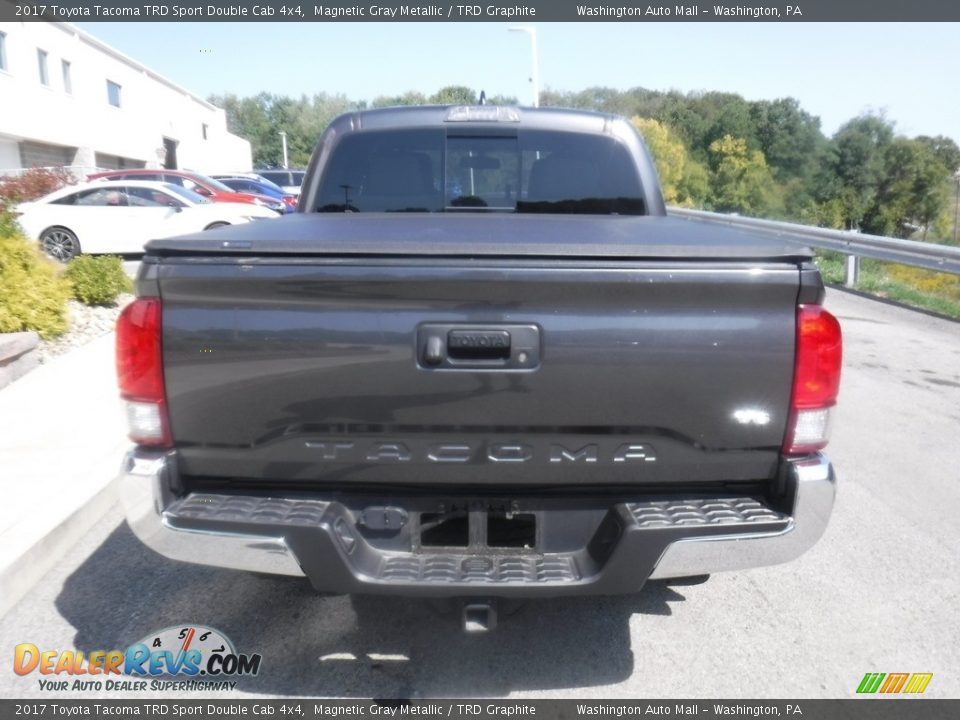 2017 Toyota Tacoma TRD Sport Double Cab 4x4 Magnetic Gray Metallic / TRD Graphite Photo #14