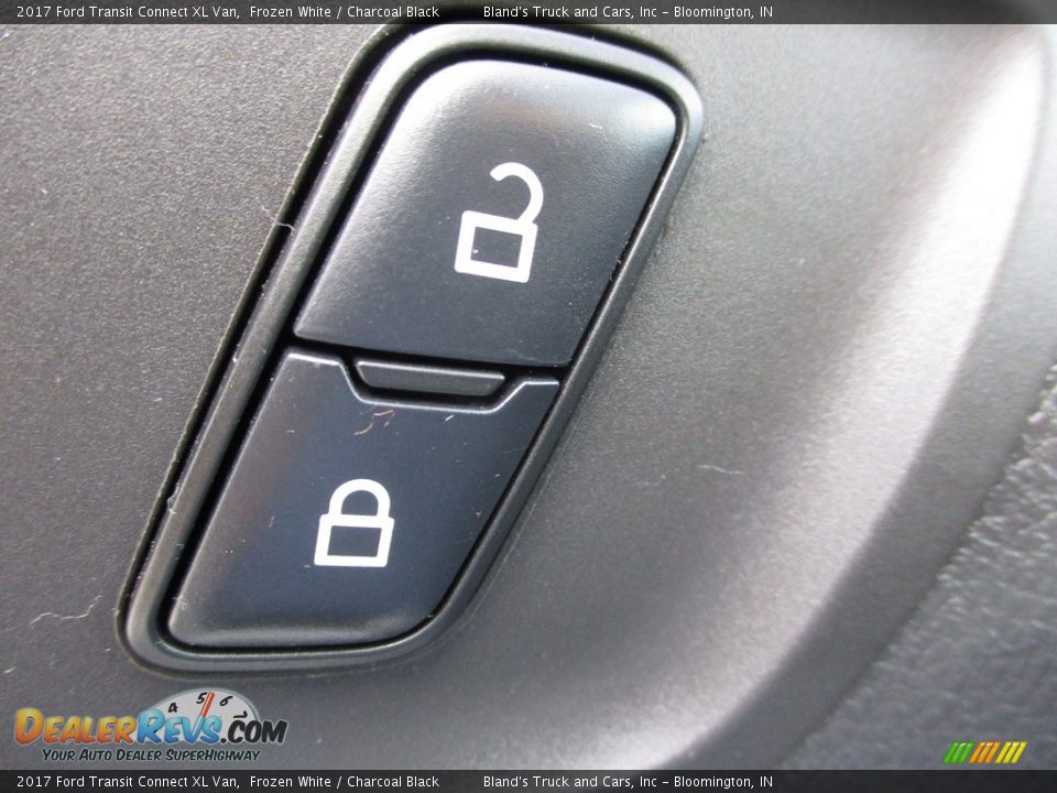 2017 Ford Transit Connect XL Van Frozen White / Charcoal Black Photo #9
