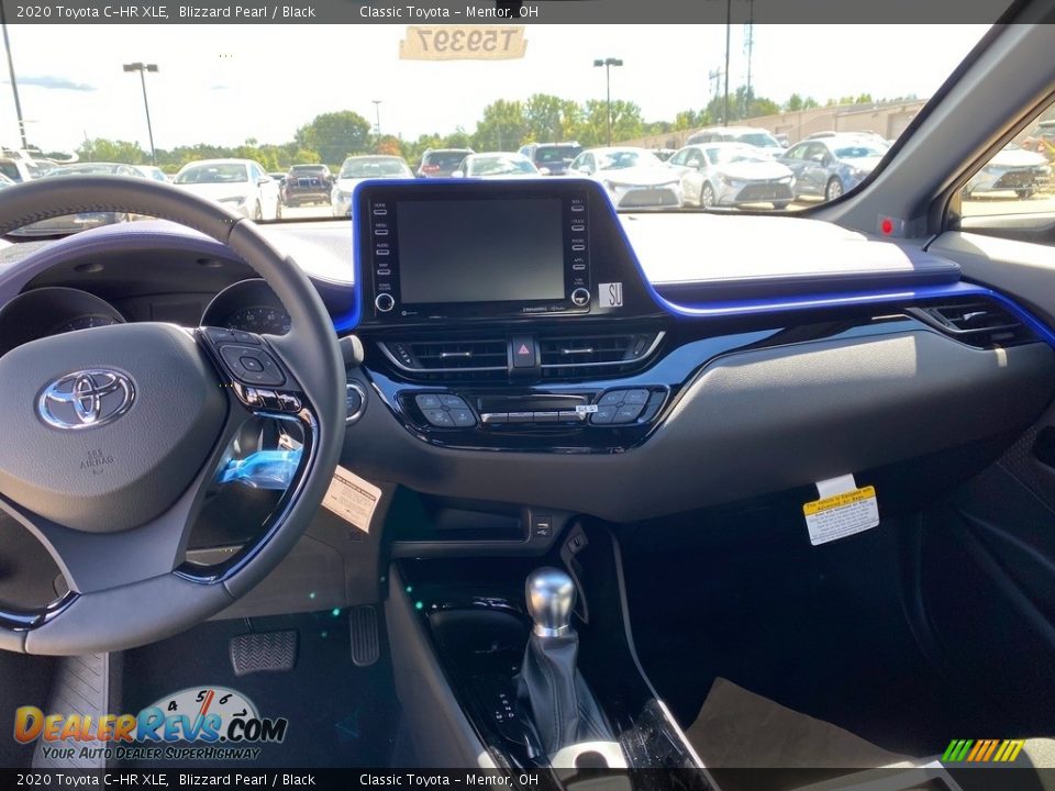2020 Toyota C-HR XLE Blizzard Pearl / Black Photo #4