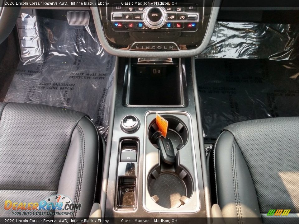 2020 Lincoln Corsair Reserve AWD Shifter Photo #15