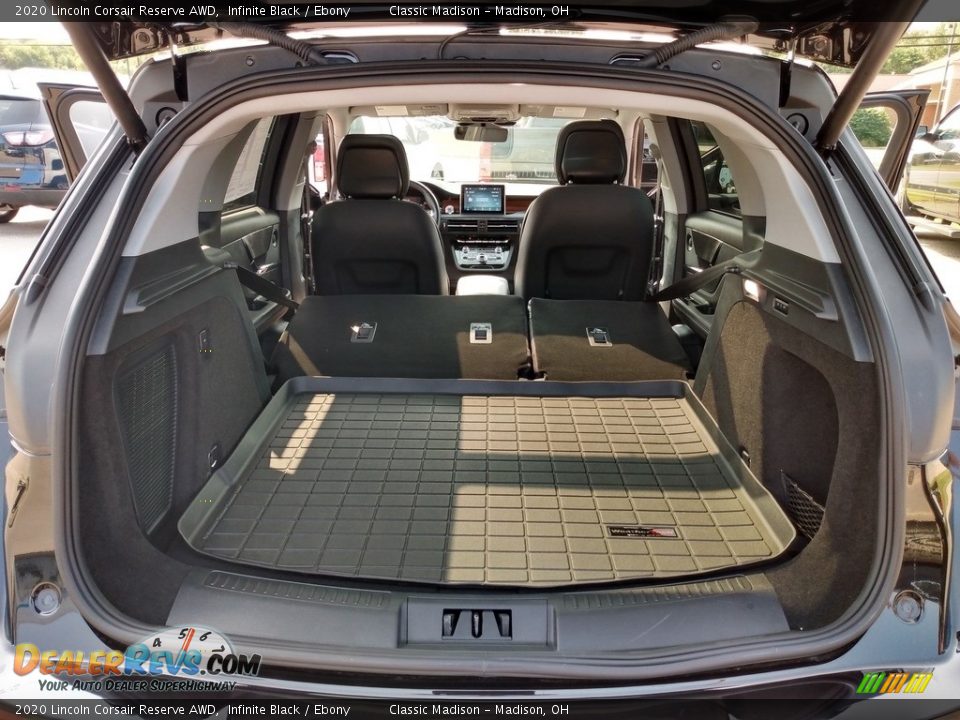 2020 Lincoln Corsair Reserve AWD Trunk Photo #19