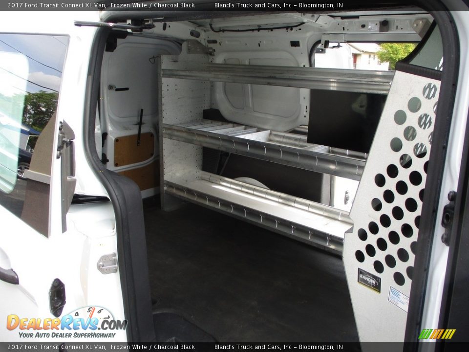 2017 Ford Transit Connect XL Van Frozen White / Charcoal Black Photo #25