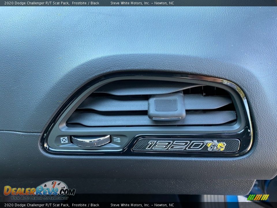 2020 Dodge Challenger R/T Scat Pack Frostbite / Black Photo #15