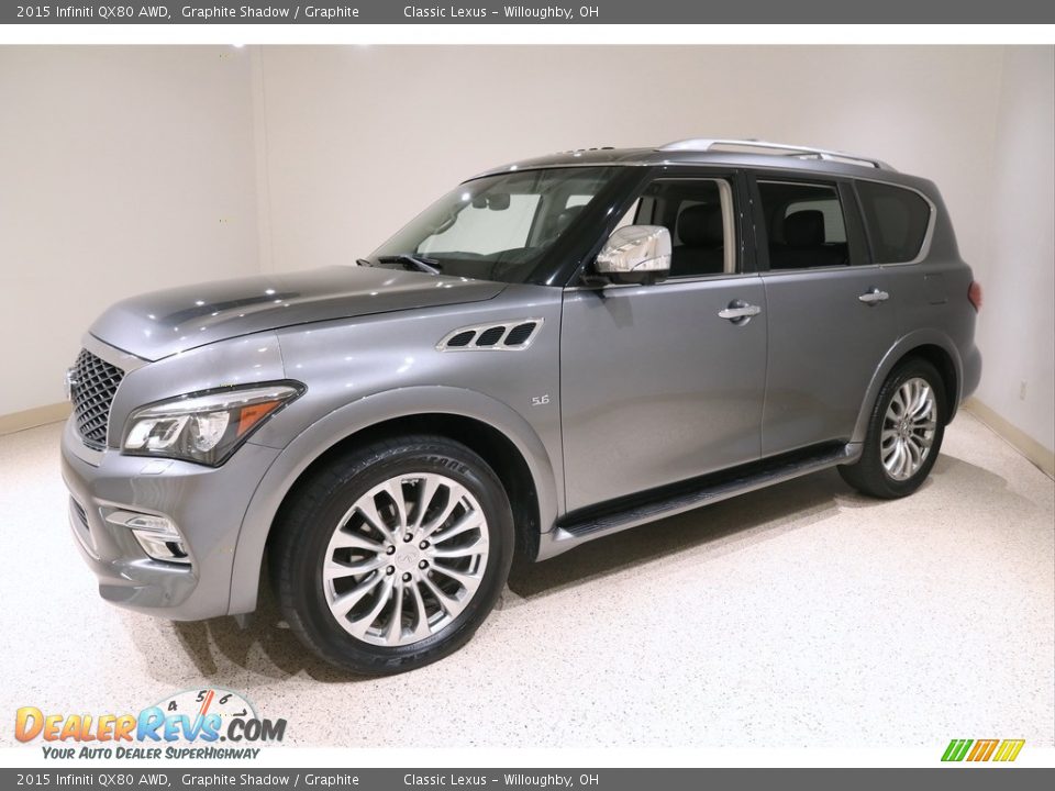 Front 3/4 View of 2015 Infiniti QX80 AWD Photo #3