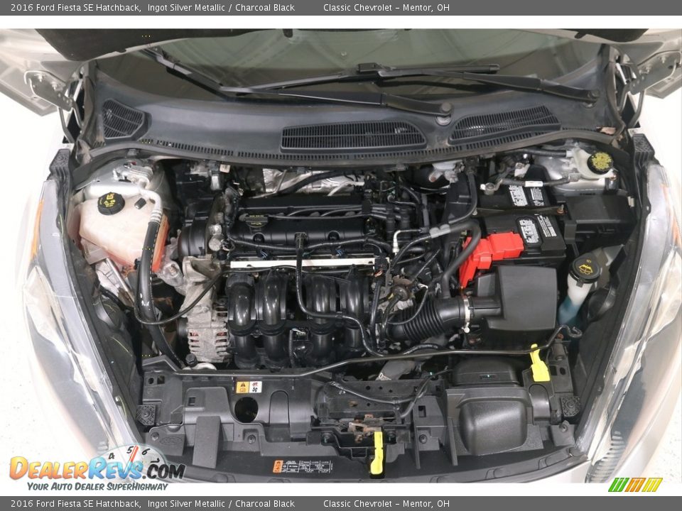 2016 Ford Fiesta SE Hatchback Ingot Silver Metallic / Charcoal Black Photo #18