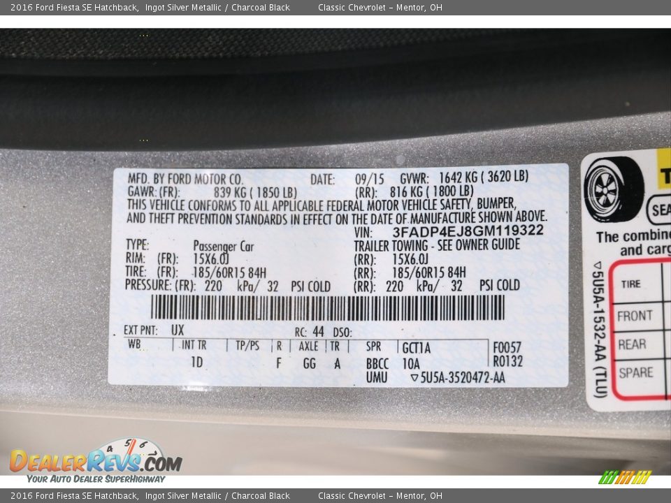 2016 Ford Fiesta SE Hatchback Ingot Silver Metallic / Charcoal Black Photo #19