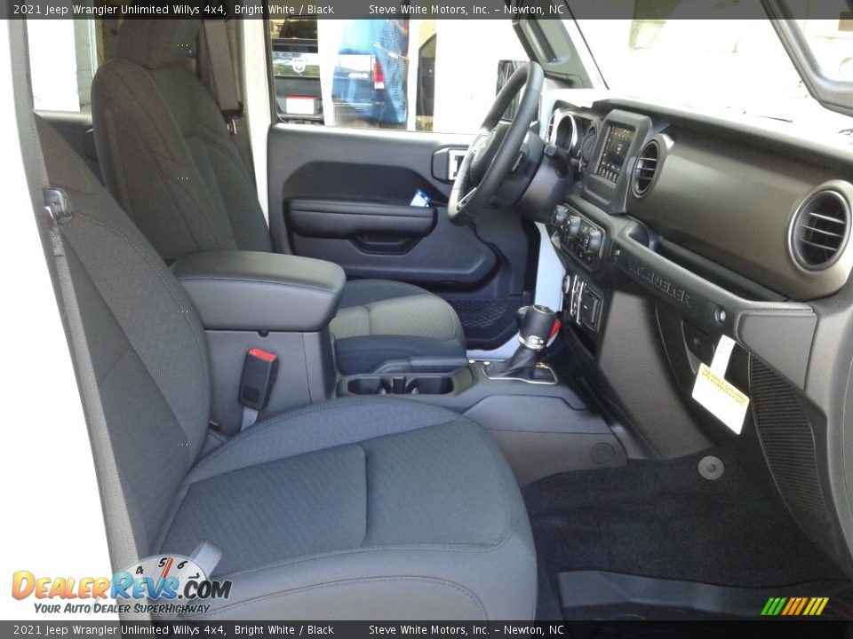 2021 Jeep Wrangler Unlimited Willys 4x4 Bright White / Black Photo #16