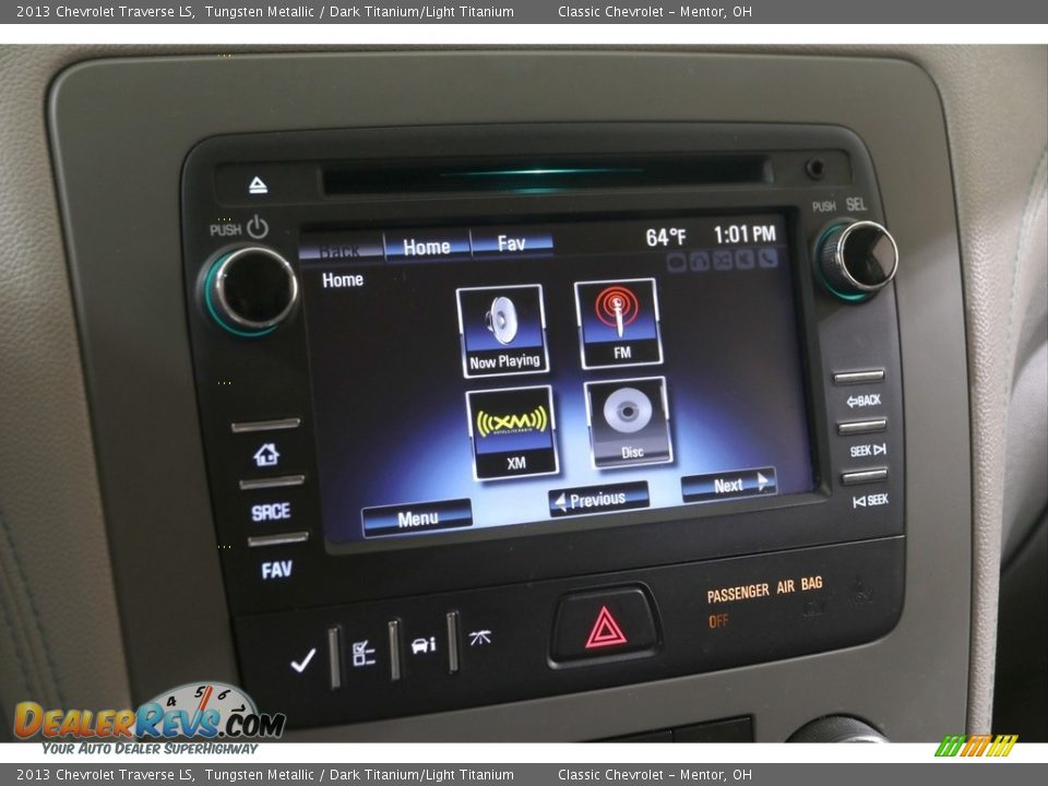 Controls of 2013 Chevrolet Traverse LS Photo #10
