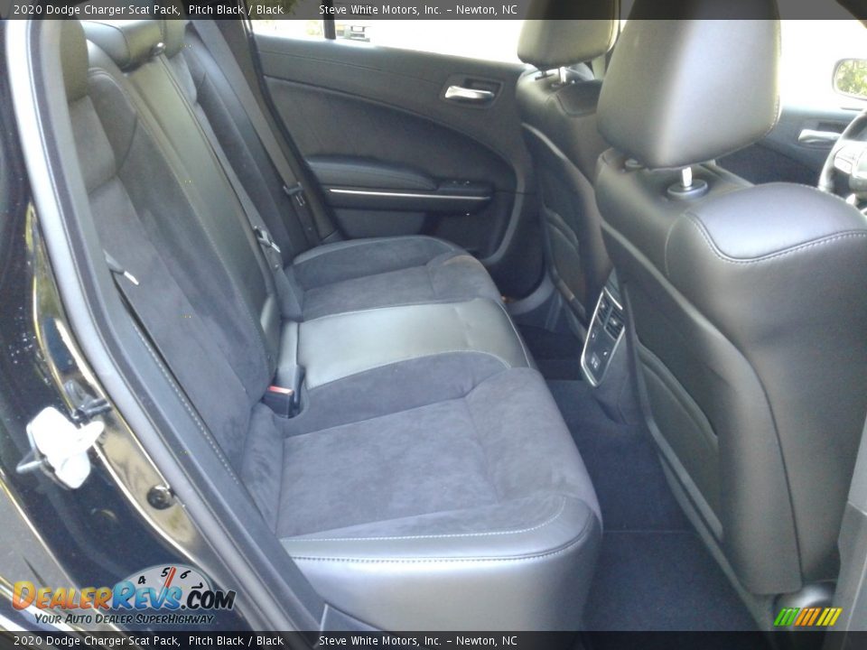 2020 Dodge Charger Scat Pack Pitch Black / Black Photo #16