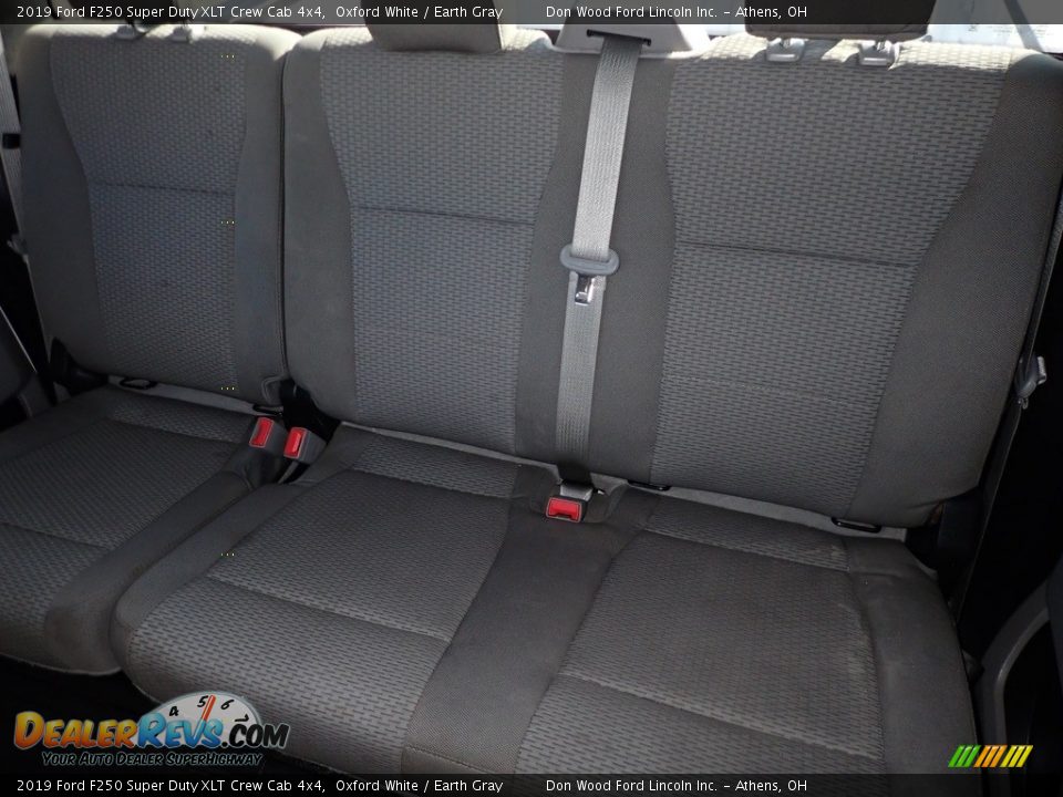 2019 Ford F250 Super Duty XLT Crew Cab 4x4 Oxford White / Earth Gray Photo #18