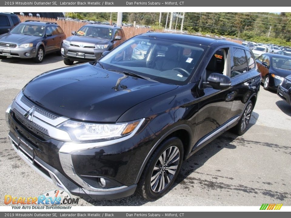 2019 Mitsubishi Outlander SE Labrador Black Metallic / Black Photo #1