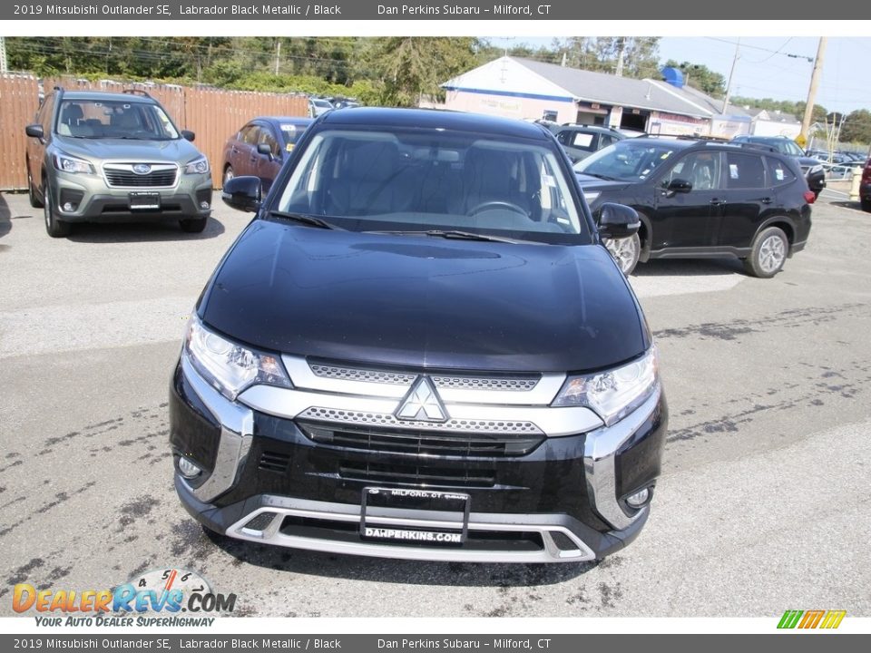 2019 Mitsubishi Outlander SE Labrador Black Metallic / Black Photo #2