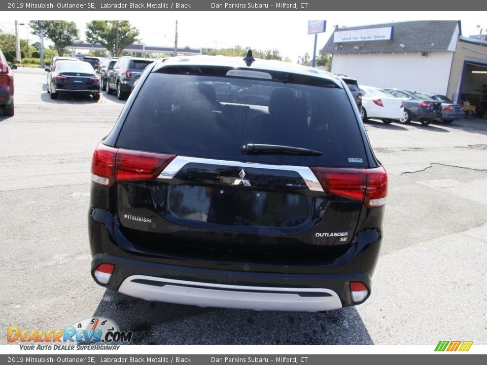 2019 Mitsubishi Outlander SE Labrador Black Metallic / Black Photo #6