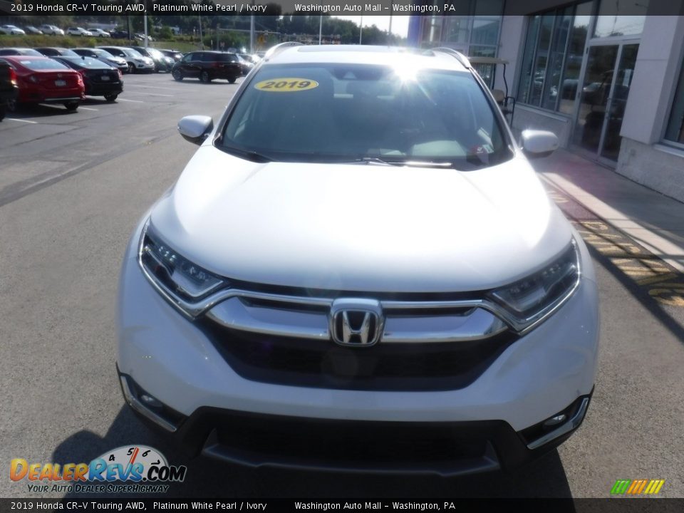 2019 Honda CR-V Touring AWD Platinum White Pearl / Ivory Photo #5