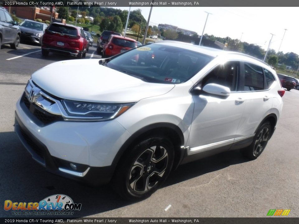 2019 Honda CR-V Touring AWD Platinum White Pearl / Ivory Photo #6