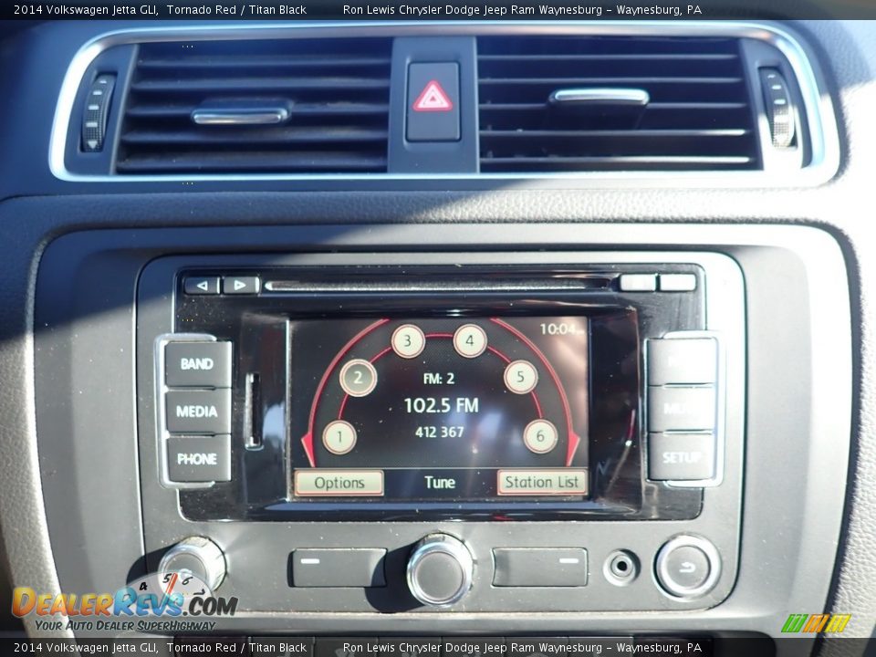 Controls of 2014 Volkswagen Jetta GLI Photo #17