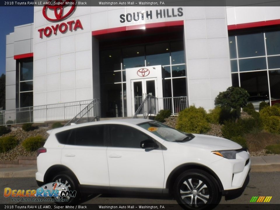 2018 Toyota RAV4 LE AWD Super White / Black Photo #2