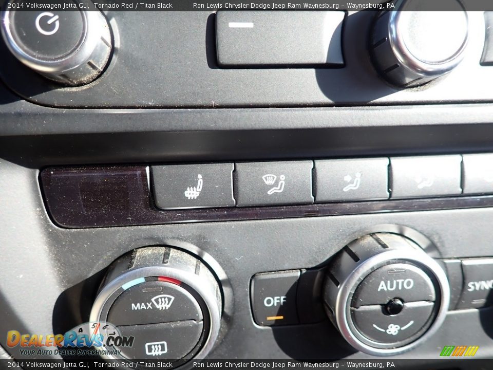 Controls of 2014 Volkswagen Jetta GLI Photo #19