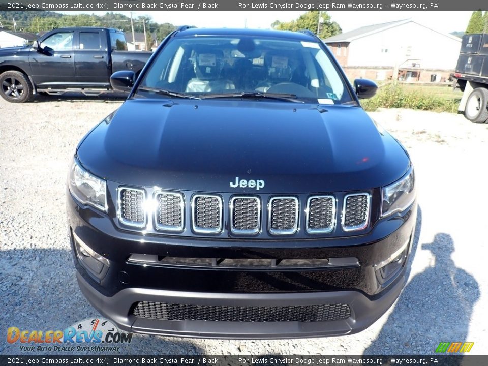 2021 Jeep Compass Latitude 4x4 Diamond Black Crystal Pearl / Black Photo #9