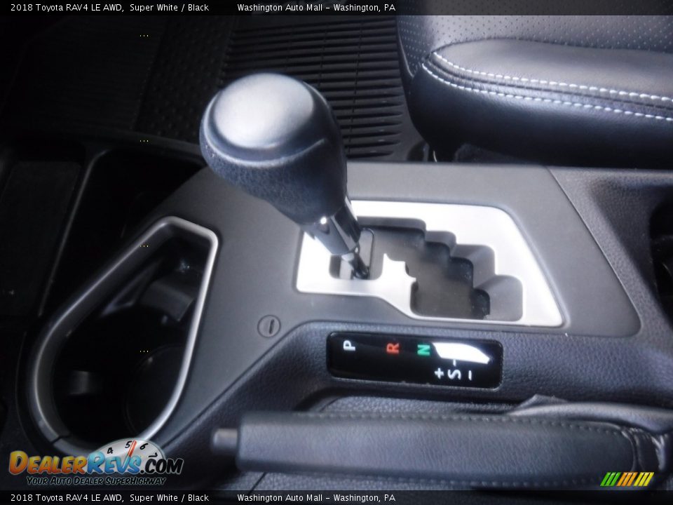 2018 Toyota RAV4 LE AWD Super White / Black Photo #19