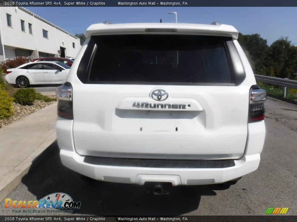 2018 Toyota 4Runner SR5 4x4 Super White / Graphite Photo #14