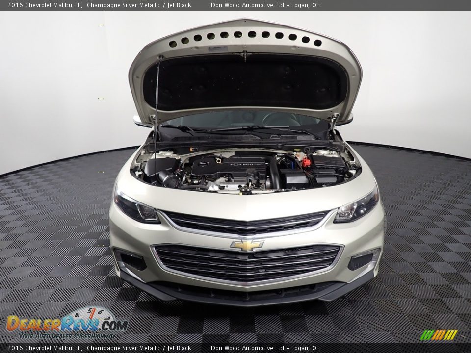 2016 Chevrolet Malibu LT Champagne Silver Metallic / Jet Black Photo #6