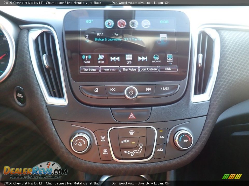 2016 Chevrolet Malibu LT Champagne Silver Metallic / Jet Black Photo #27