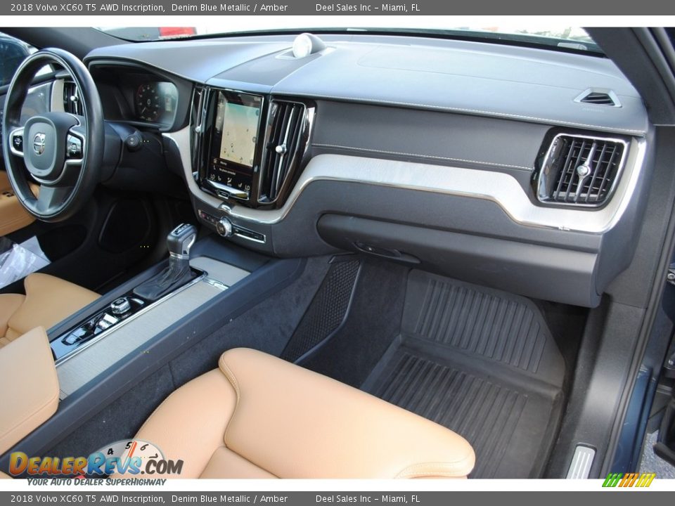 2018 Volvo XC60 T5 AWD Inscription Denim Blue Metallic / Amber Photo #18