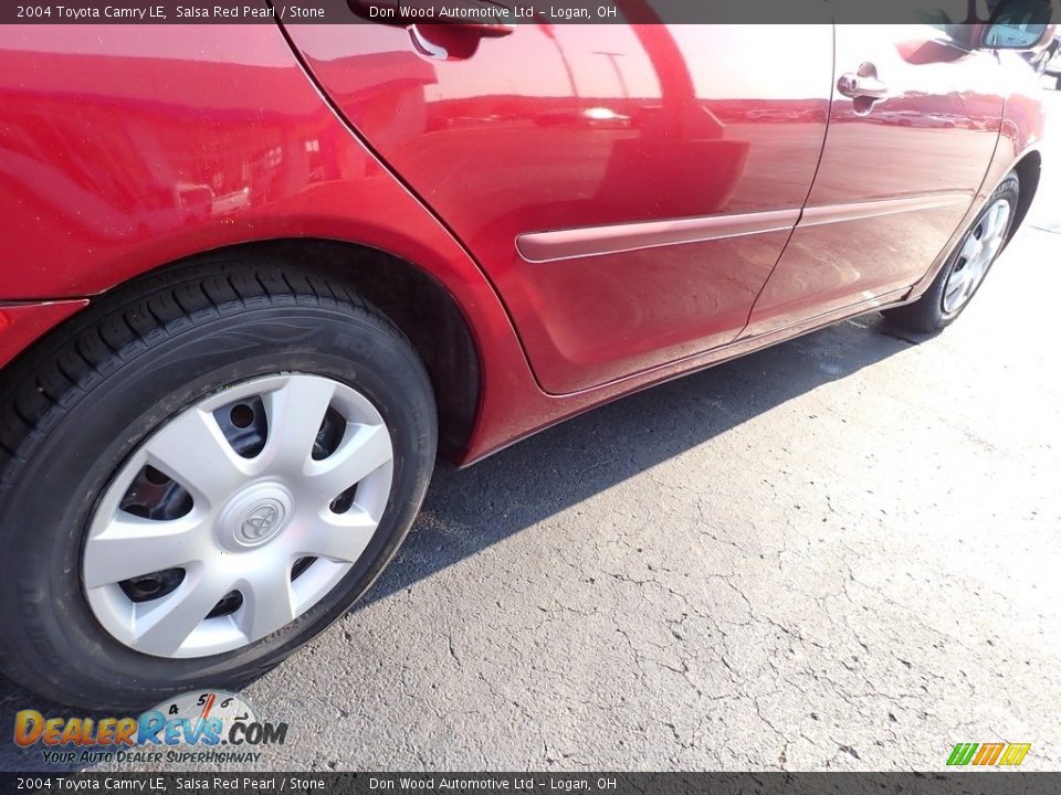 2004 Toyota Camry LE Salsa Red Pearl / Stone Photo #16