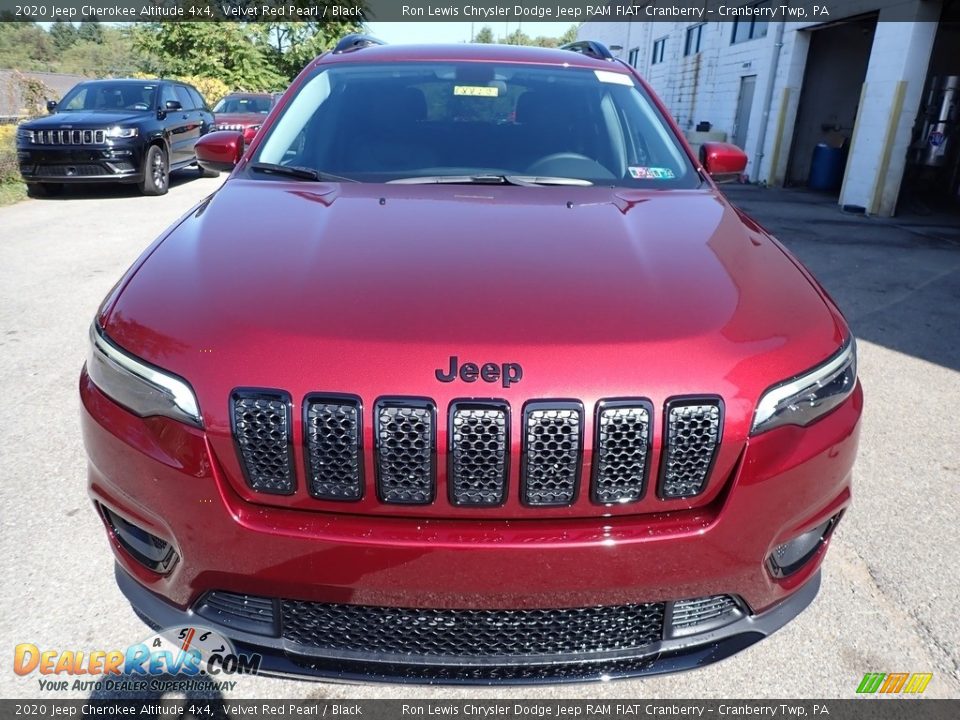2020 Jeep Cherokee Altitude 4x4 Velvet Red Pearl / Black Photo #2